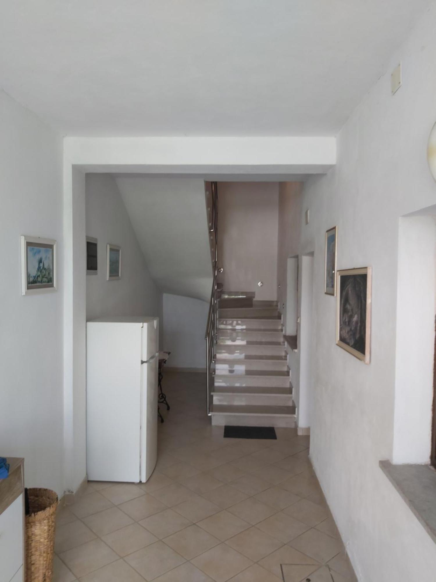 Rooms Zagon โพสโตยนา ภายนอก รูปภาพ